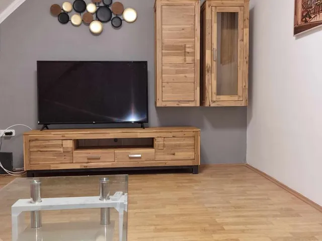 Kiadó lakás Debrecen, Széchenyikert 70 nm