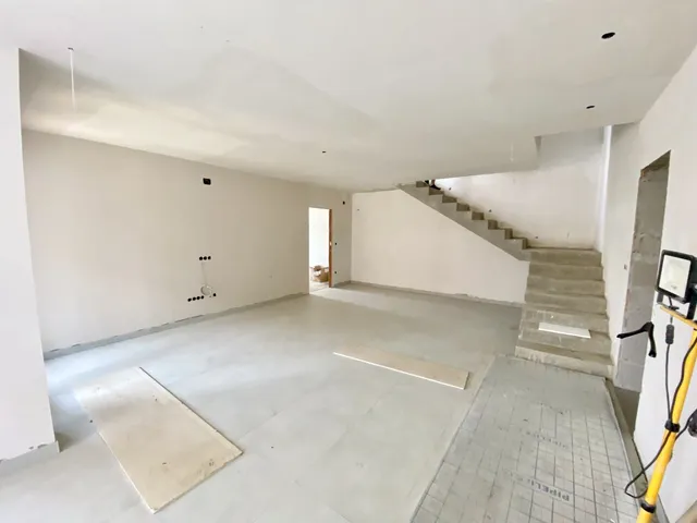 Eladó ház Debrecen, Pallag 204 nm