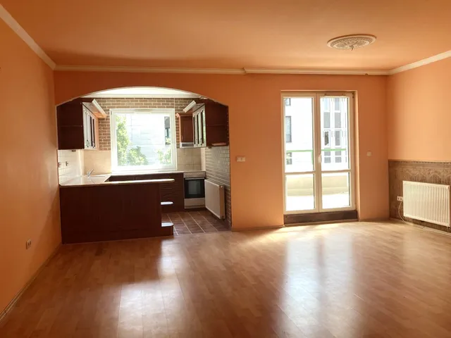 Kiadó lakás Debrecen, Belváros 65 nm