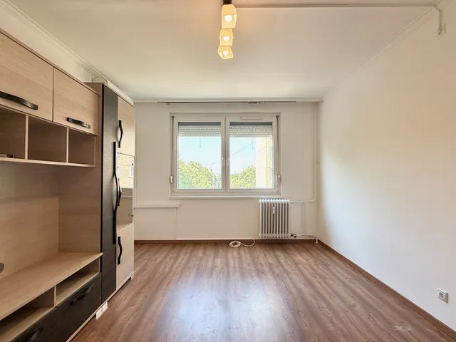 Kiadó lakás Debrecen, Vénkert 35 nm