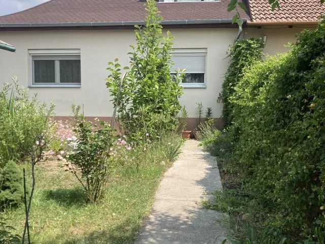 Kiadó ház Debrecen, Kerekestelep 75 nm
