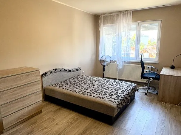 Kiadó lakás Debrecen, Sestakert 71 nm