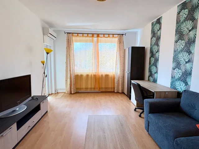 Kiadó lakás Debrecen, Nagyerdő 60 nm