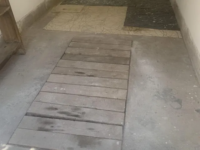 Kiadó garázs Debrecen, Nagyerdő 13 nm