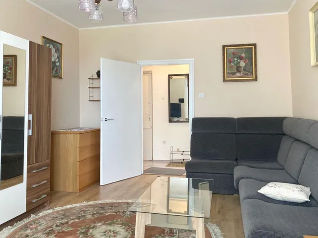 Kiadó lakás Debrecen, Libakert 52 nm