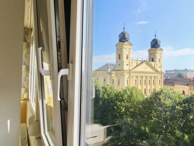 Kiadó lakás Debrecen, Belváros 72 nm