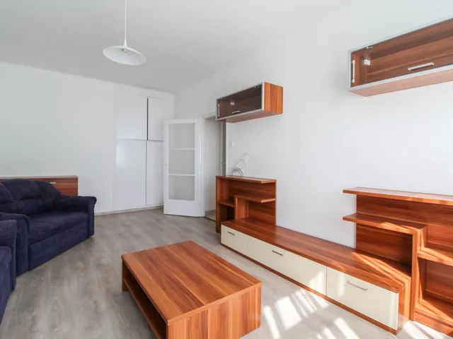 Kiadó lakás Debrecen, Nagyerdő 43 nm