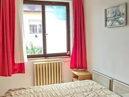 Kiadó lakás Debrecen, Nagyerdő 86 nm