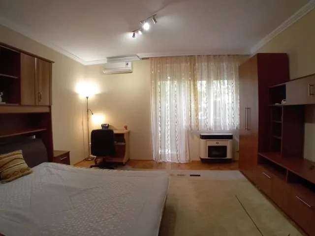 Kiadó lakás Debrecen, Egyetemváros 44 nm
