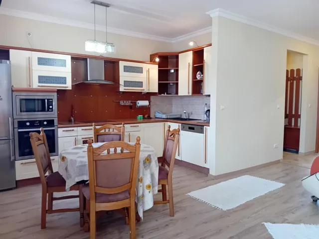 Kiadó lakás Debrecen, Belváros 80 nm