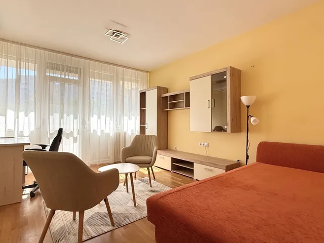 Kiadó lakás Debrecen, Sestakert 55 nm