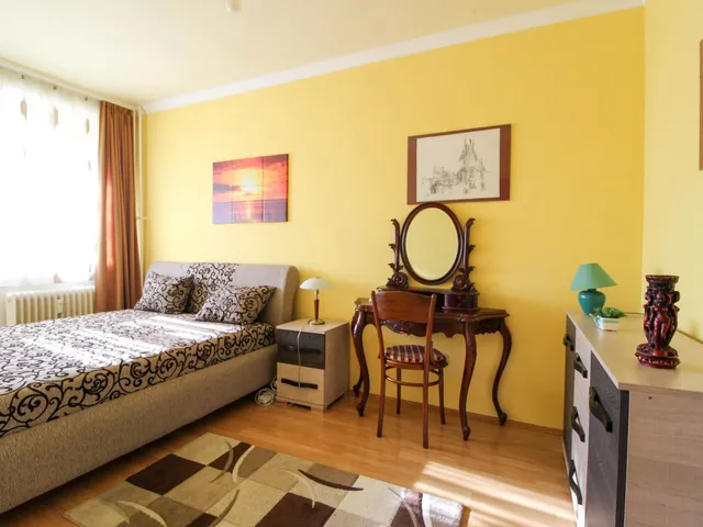 Kiadó lakás Debrecen, Sestakert 56 nm