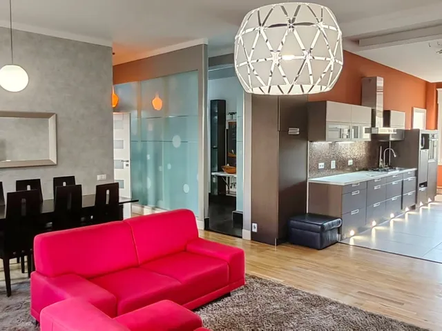 Kiadó lakás Debrecen, Belváros 106 nm