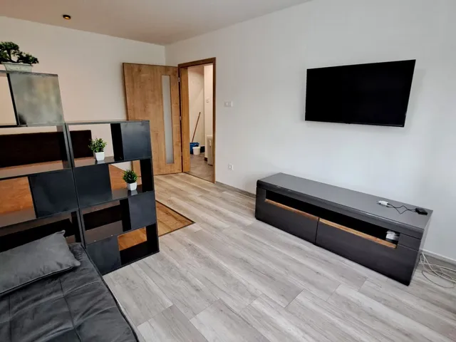Kiadó lakás Debrecen, Wesselényi-lakótelep 34 nm