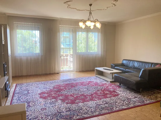 Kiadó lakás Debrecen, Sestakert 117 nm