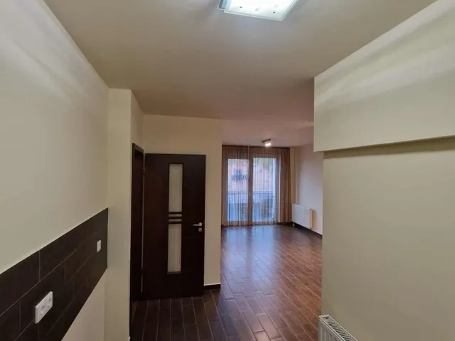 Kiadó lakás Debrecen, Péterfia 74 nm