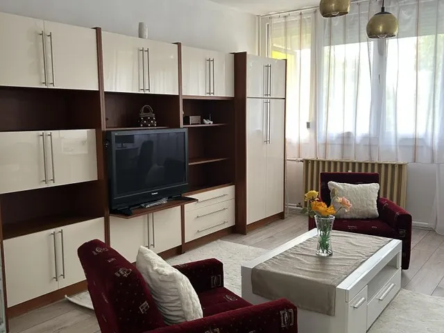 Kiadó lakás Debrecen, Sestakert 68 nm