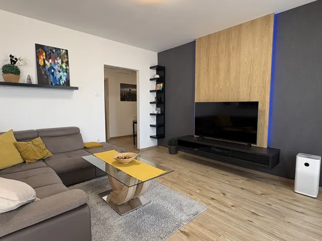 Kiadó lakás Debrecen, Belváros 72 nm