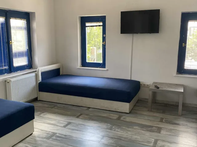 Kiadó kereskedelmi és ipari ingatlan Debrecen, Téglagyár 900 nm