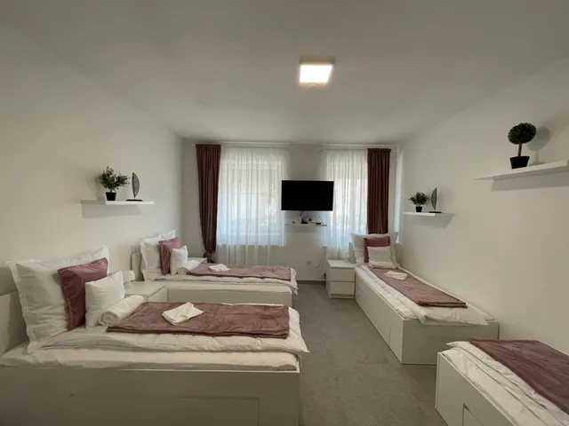 Kiadó üdülő és hétvégi ház Debrecen, Nagyerdőalja 80 nm