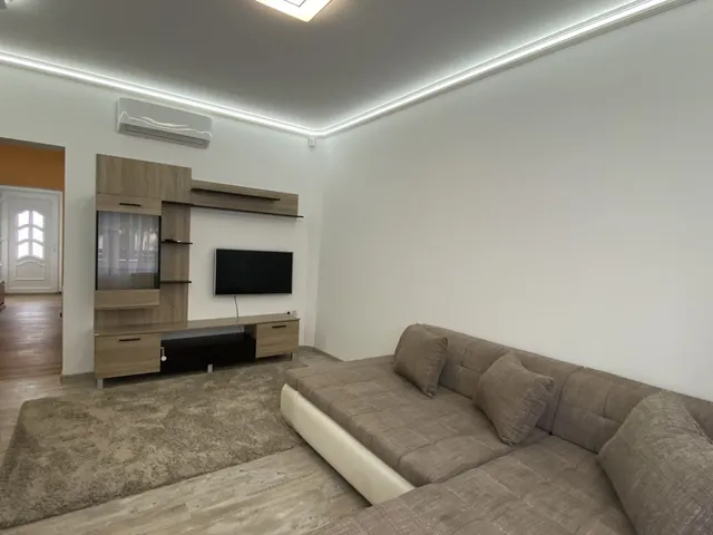 Kiadó ház Debrecen, Csapókert 46 nm