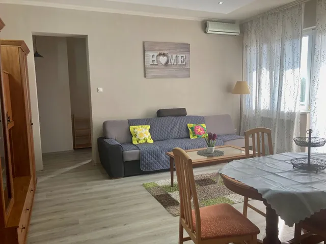 Kiadó lakás Debrecen, Sestakert 74 nm