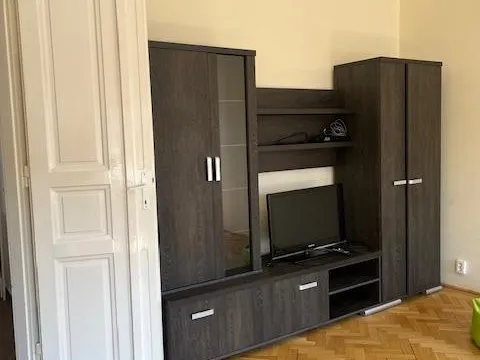 Kiadó lakás Debrecen, Belváros 86 nm