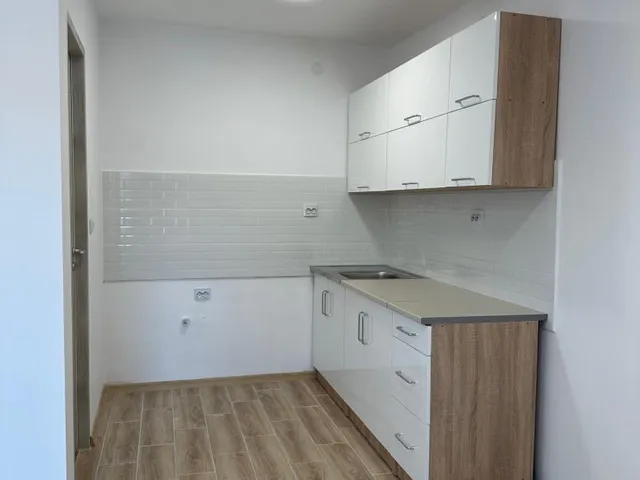 Eladó ház Vámospércs 75 nm