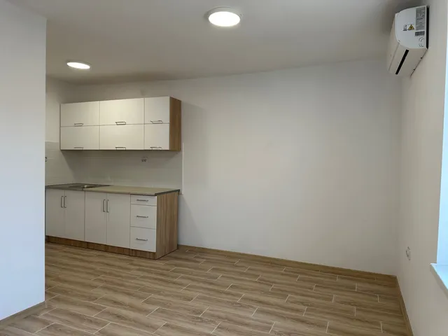 Eladó ház Vámospércs 75 nm