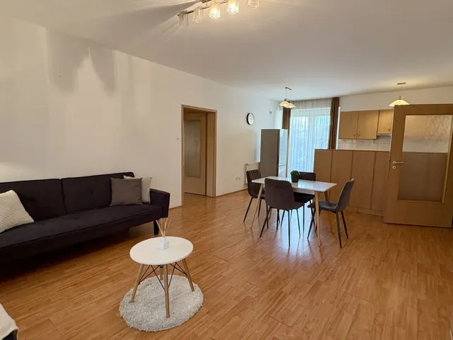 Kiadó lakás Debrecen, Belváros 20 nm