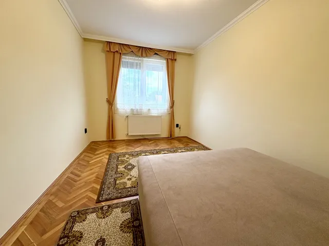 Kiadó lakás Debrecen, Nagyerdő 68 nm
