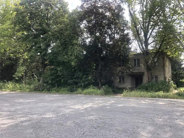 Eladó kereskedelmi és ipari ingatlan Ózd 5200 nm