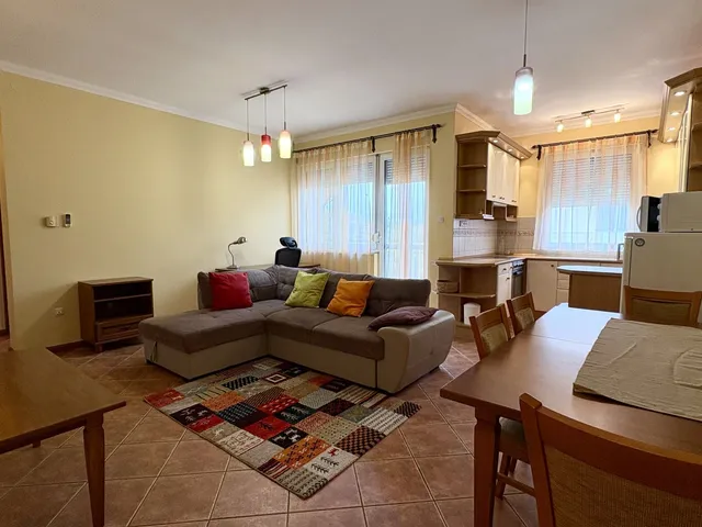 Kiadó lakás Debrecen, Sestakert 47 nm