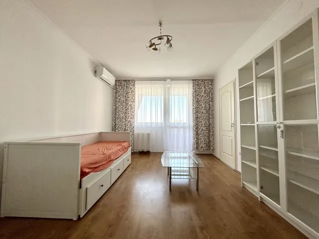 Eladó lakás Debrecen, Újkert 70 nm