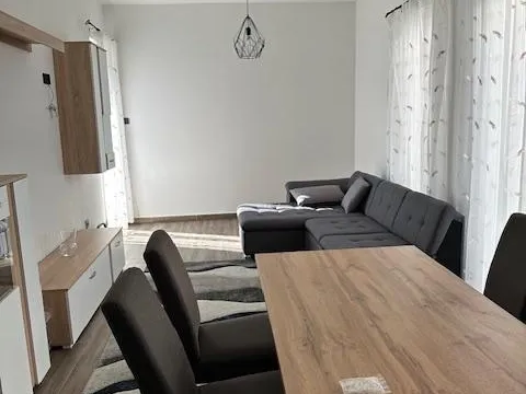 Kiadó lakás Hajdúszoboszló 70 nm