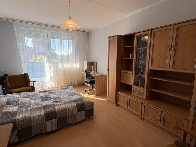 Kiadó lakás Debrecen, Egyetemváros 76 nm