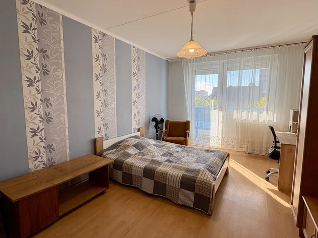Kiadó lakás Debrecen, Egyetemváros 76 nm