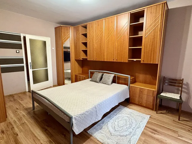 Kiadó lakás Debrecen, Sestakert 56 nm