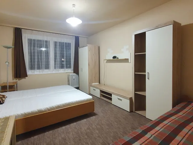 Kiadó lakás Debrecen, Belváros 53 nm