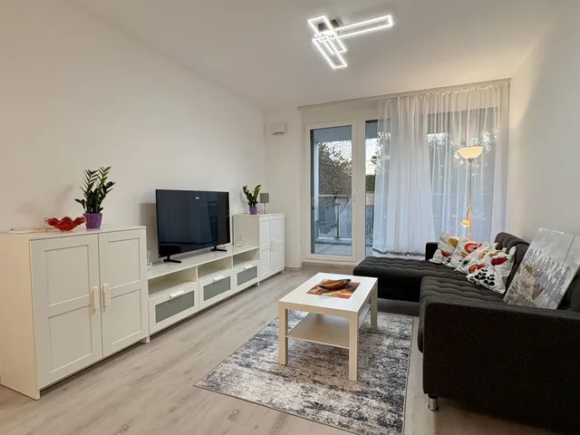 Kiadó lakás Debrecen, Miklóskapu 47 nm