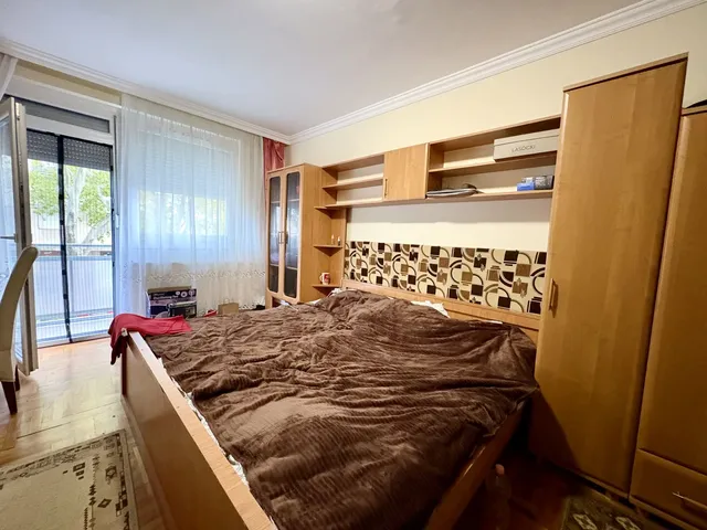 Eladó lakás Debrecen, Újkert 88 nm