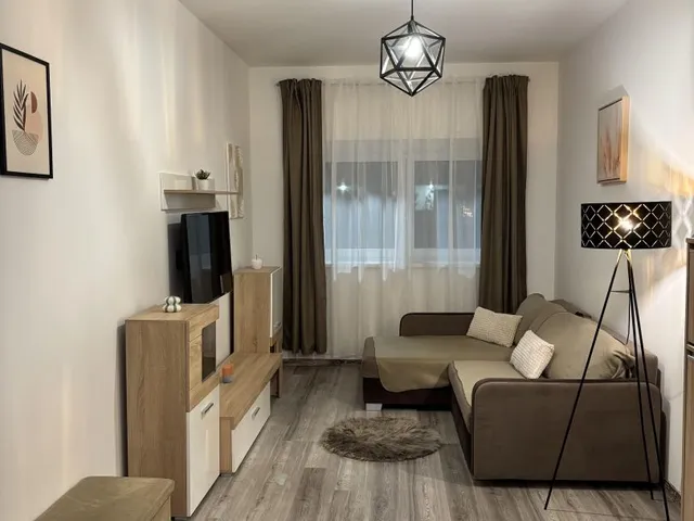 Kiadó lakás Debrecen, Belváros 39 nm