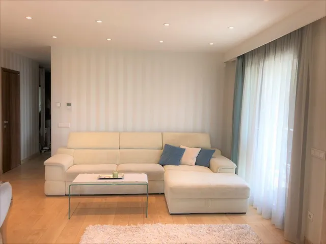 Kiadó lakás Debrecen 93 nm