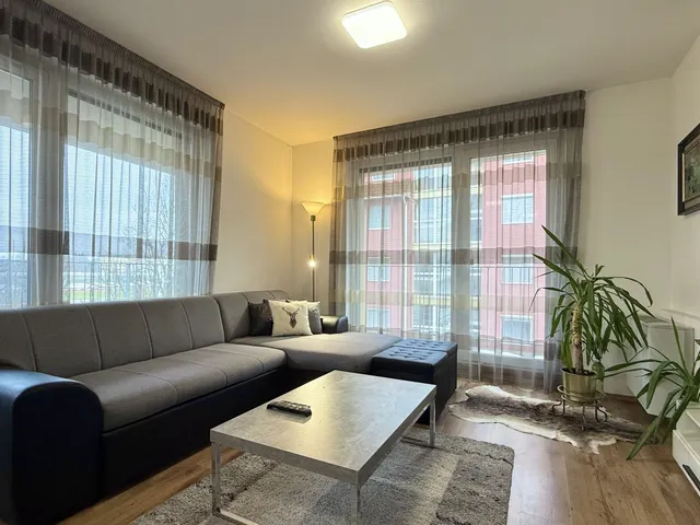 Kiadó lakás Debrecen, Sestakert 68 nm