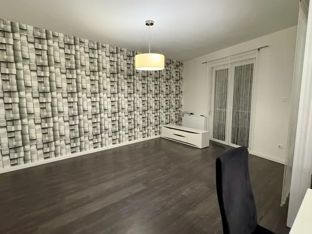 Kiadó lakás Debrecen, Belváros 75 nm