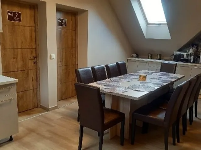 Kiadó kereskedelmi és ipari ingatlan Debrecen 280 nm