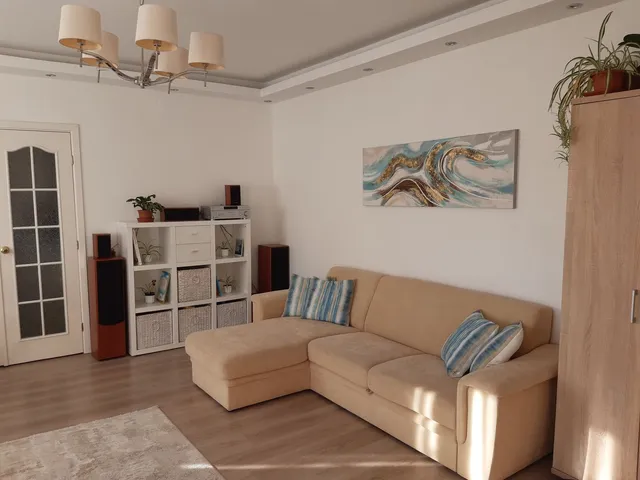 Kiadó lakás Debrecen, Csigekert 74 nm