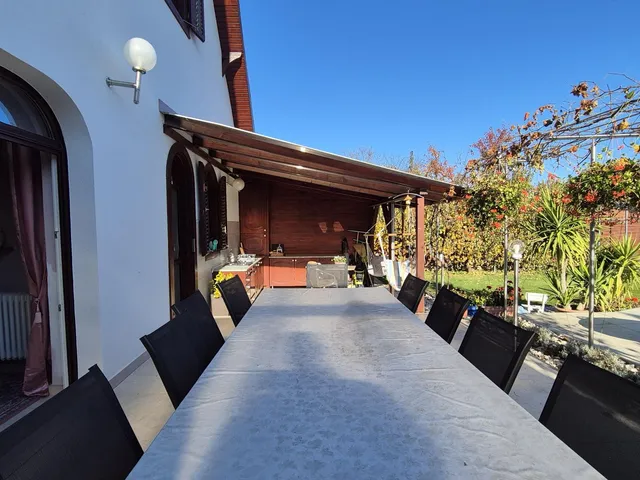 Eladó ház Debrecen 250 nm