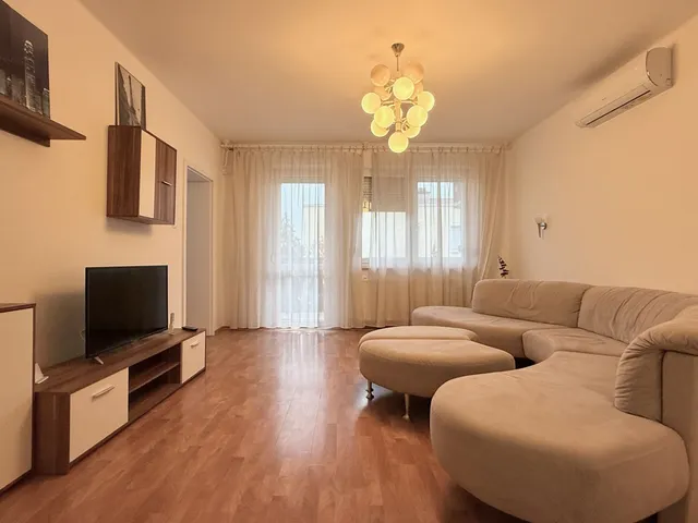 Kiadó lakás Debrecen, Sámsonikert 80 nm