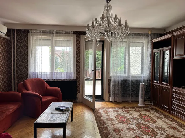 Eladó ház Debrecen, Nagyerdő 200 nm